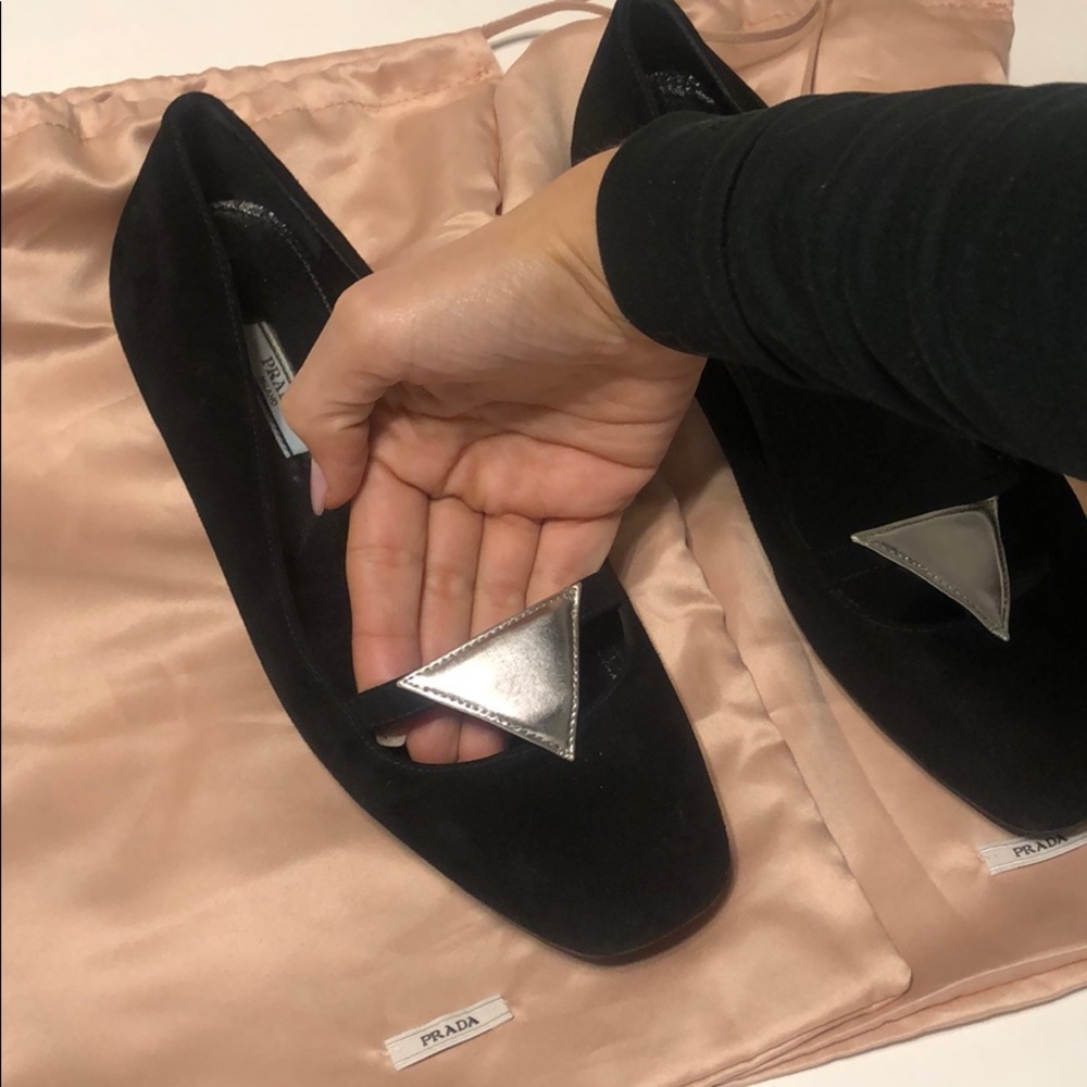 PRADA Flats with dust Bags